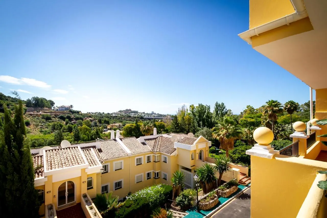 公寓 Marbella Banus Suites - La Quinta Cosy Flat With Fantastic Terrace 贝纳阿维斯 西班牙