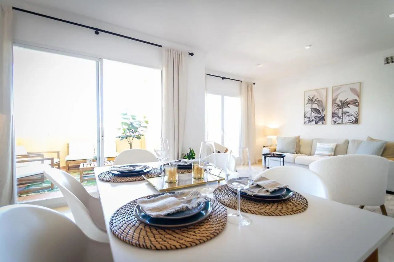 公寓 Marbella Banus Suites - La Quinta Cosy Flat With Fantastic Terrace 贝纳阿维斯