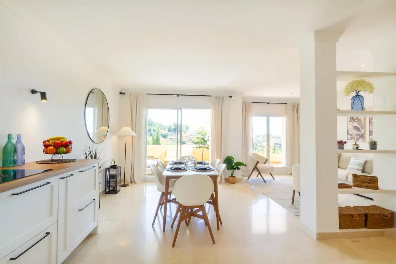 Marbella Banus Suites - La Quinta Cosy Flat With Fantastic Terrace Benahavís Appartement